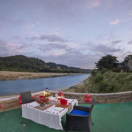 Hotel Club Mahindra Corbett à Dhikuli Extérieur photo