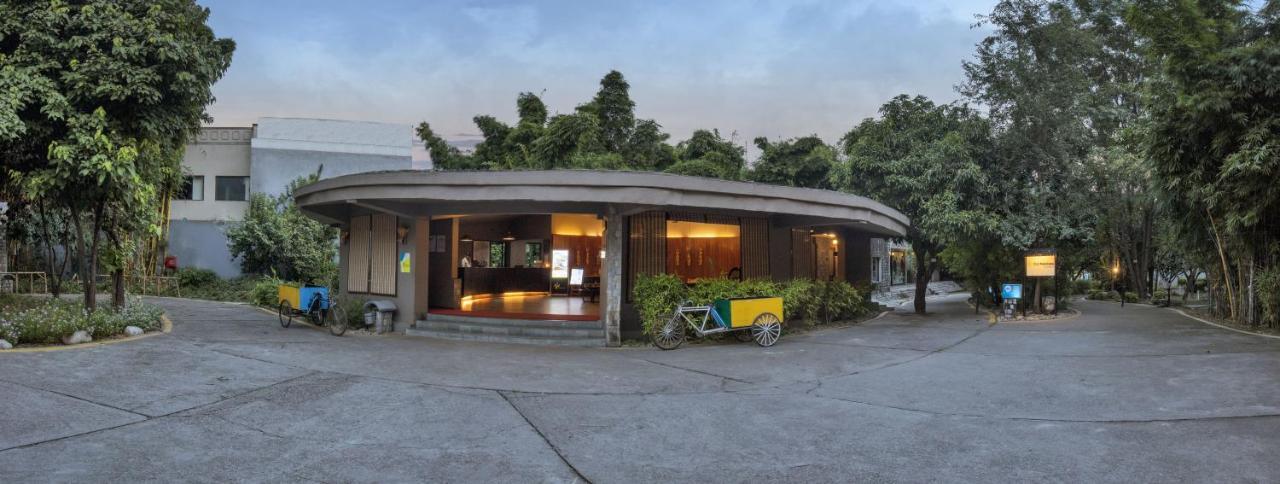 Hotel Club Mahindra Corbett à Dhikuli Extérieur photo